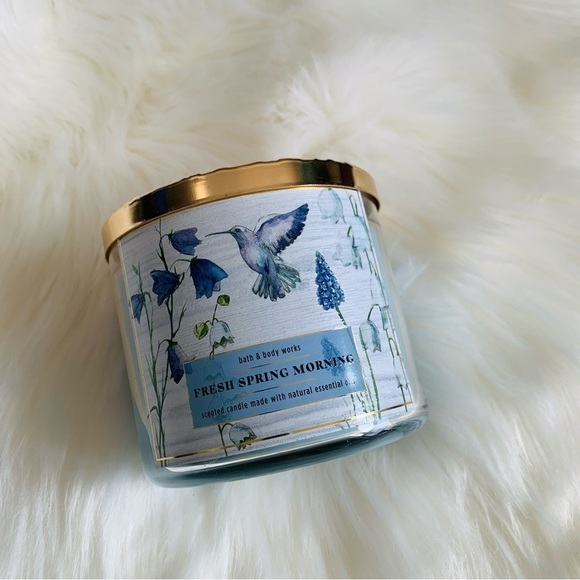 Bath & body Works Fresh Spring Morning NWT 3 wick candle Morning Dew Alo - Picture 6 of 6